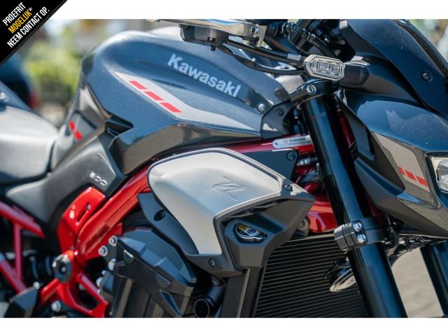 kawasaki - z900