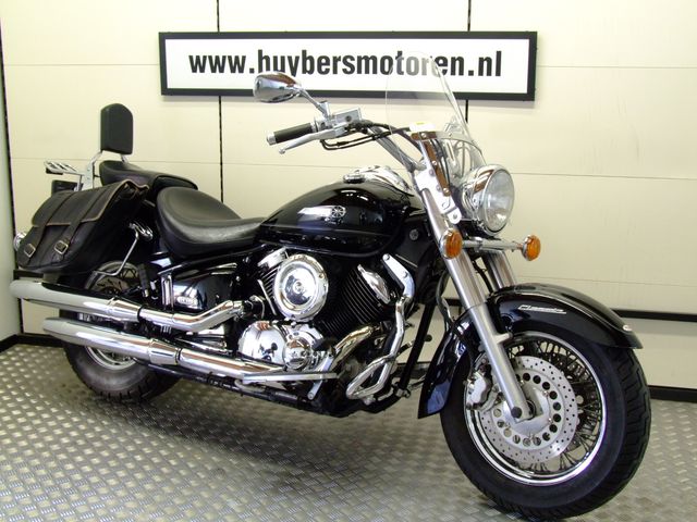 yamaha - xvs-1100-a-dragstar-classic