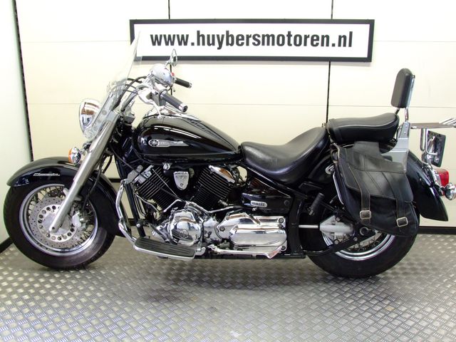 yamaha - xvs-1100-a-dragstar-classic
