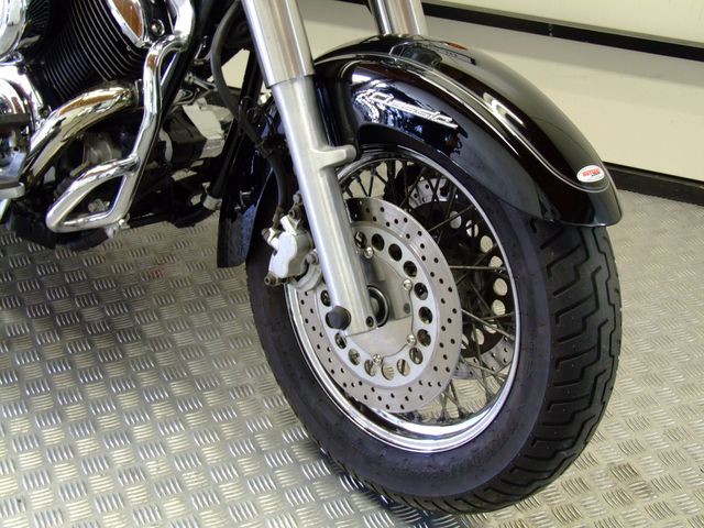 yamaha - xvs-1100-a-dragstar-classic