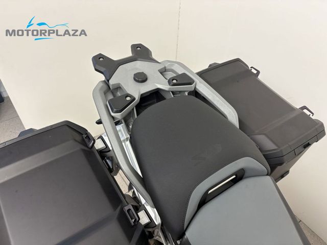 bmw - r-1300-gs-adventure