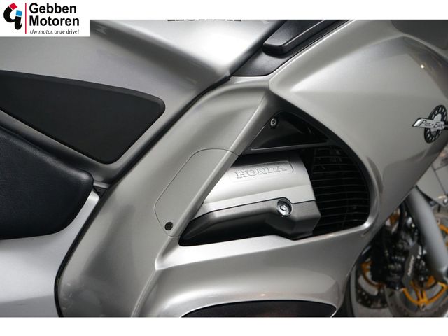 honda - st-1300-pan-european