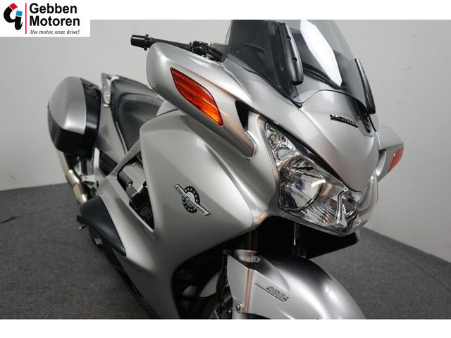honda - st-1300-pan-european