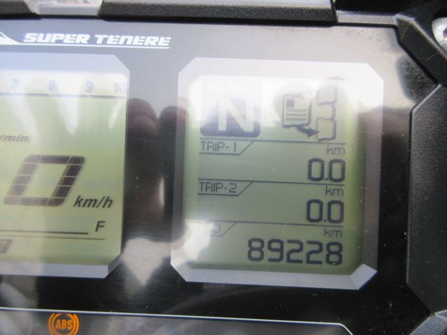 yamaha - xt-1200-ze-super-tenere