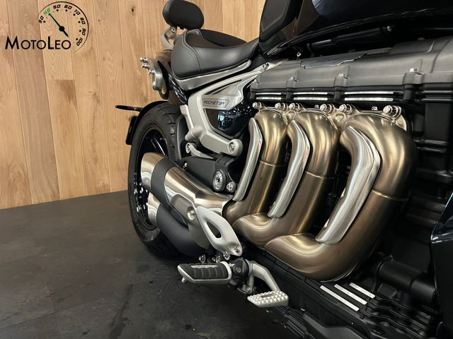 triumph - rocket-iii-r