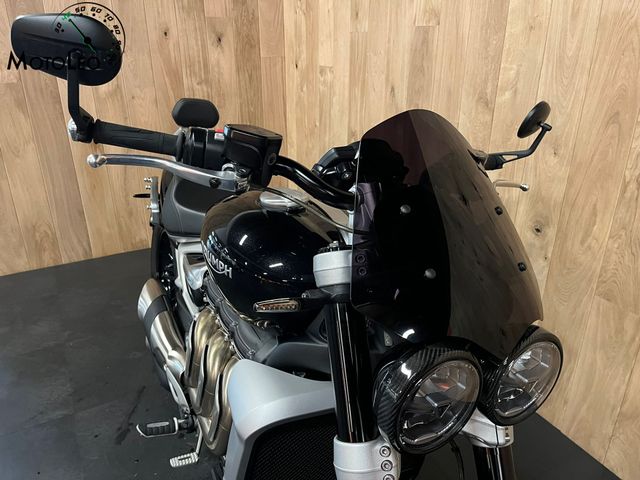 triumph - rocket-iii-r