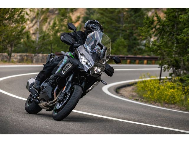 kawasaki - versys-1100-se