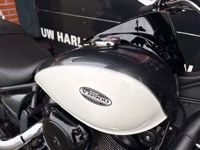 kawasaki - vn-900-classic