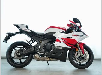 Yamaha YZF R9 2026 nieuw