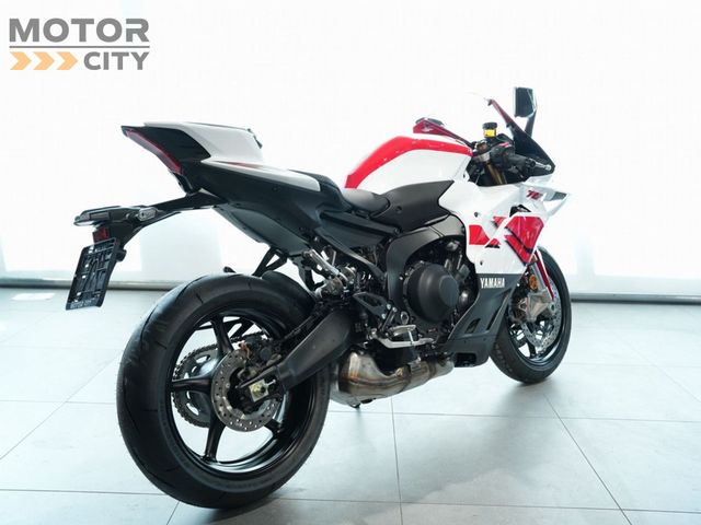 yamaha - yzf-r9