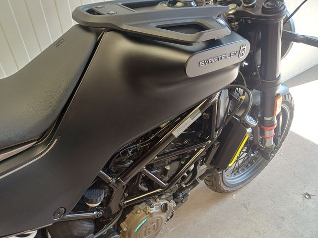 husqvarna - svartpilen-125