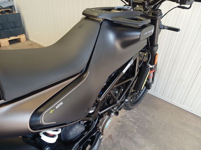 husqvarna - svartpilen-125