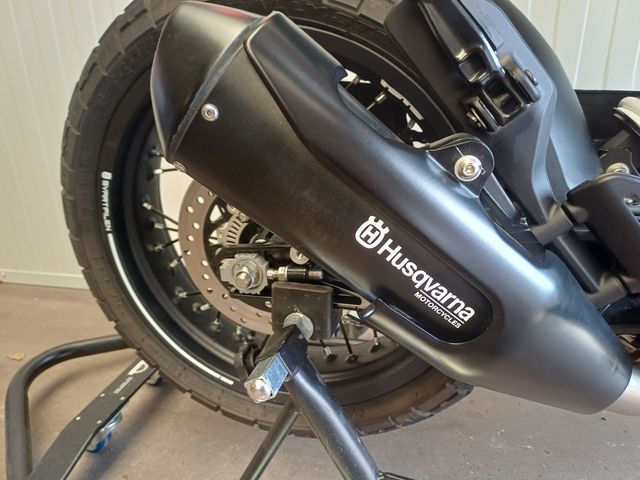 husqvarna - svartpilen-125