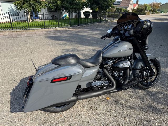 harley-davidson - street-glide
