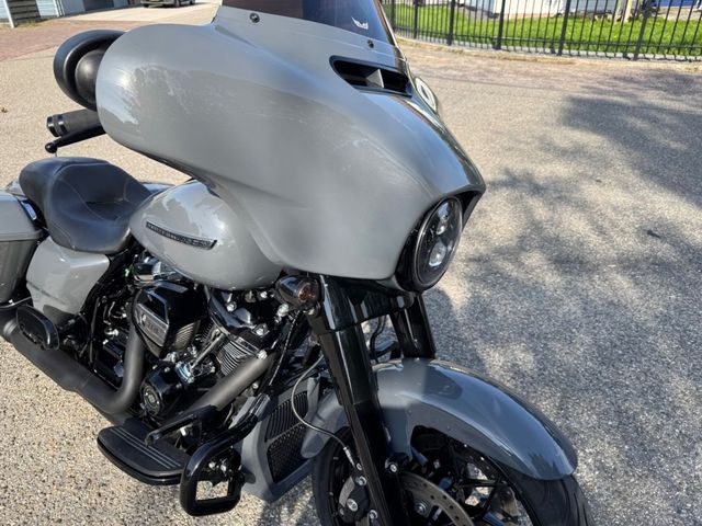 harley-davidson - street-glide