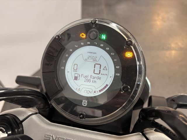 husqvarna - vitpilen-401