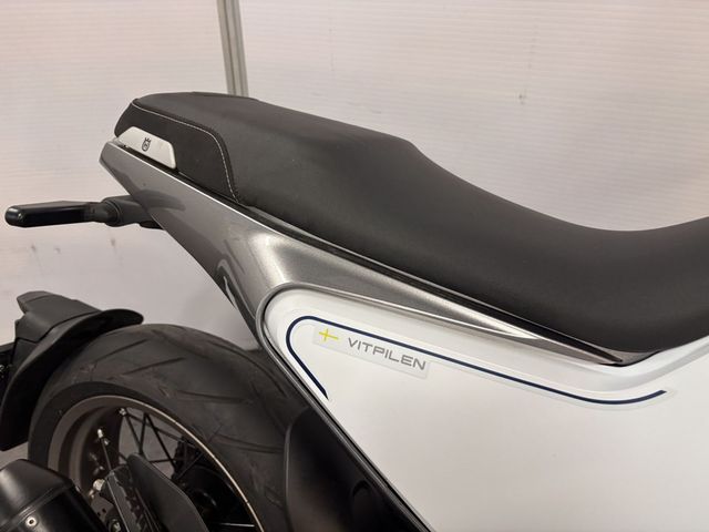 husqvarna - vitpilen-401