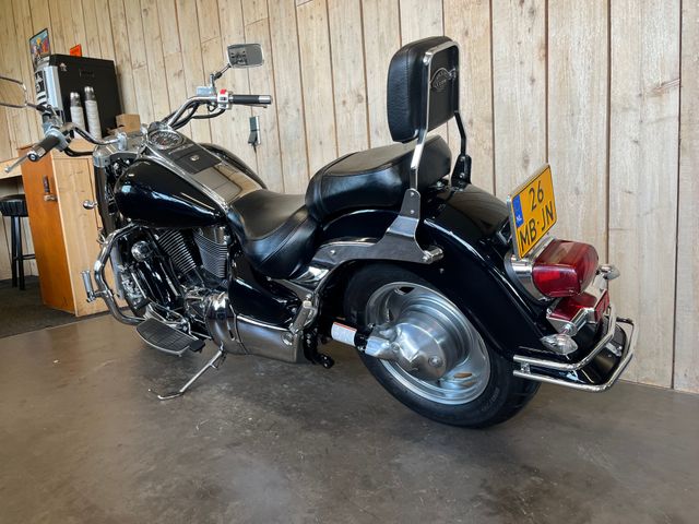 suzuki - vl-1500-lc-intruder