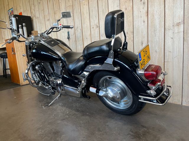 suzuki - vl-1500-lc-intruder