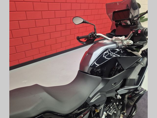 bmw - f-900-xr