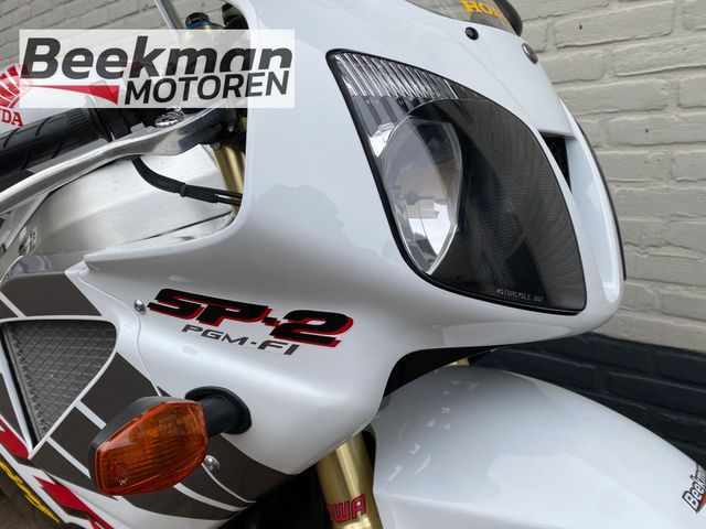 honda - vtr-1000-sp-2