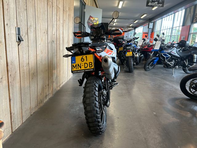 ktm - 790-adventure-r