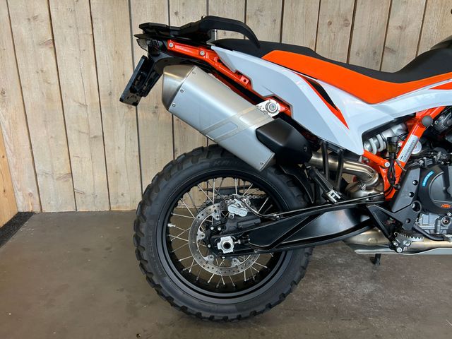 ktm - 790-adventure-r