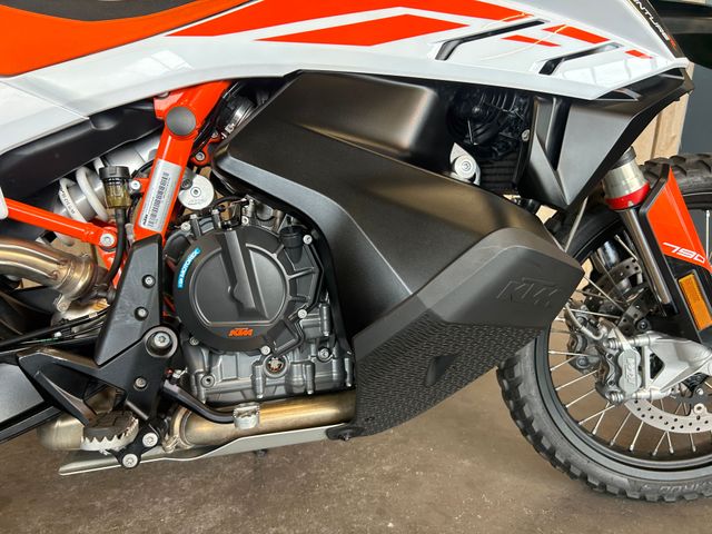 ktm - 790-adventure-r
