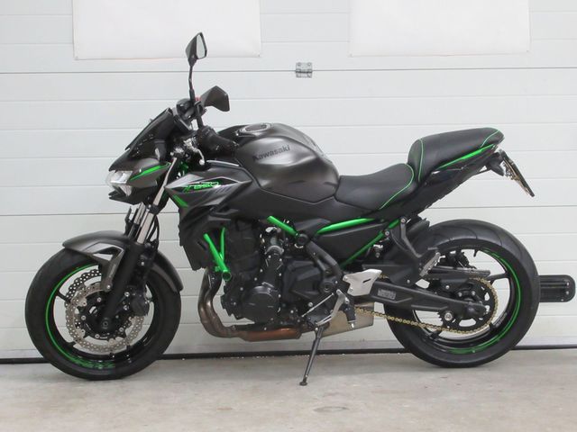 kawasaki - z650