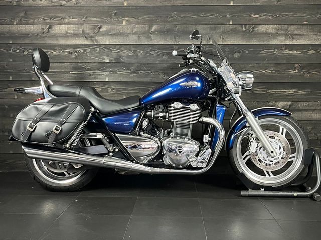 triumph - thunderbird