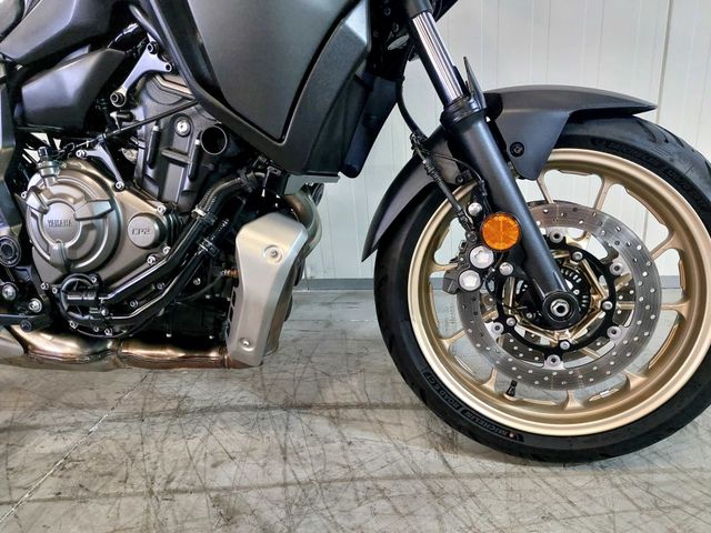yamaha - tracer-7