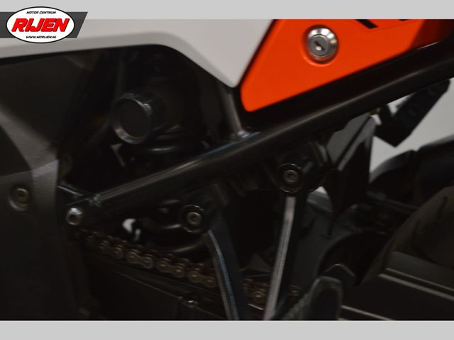 suzuki - v-strom-1050-xta
