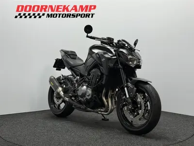 KAWASAKI Z900 – foto 3
