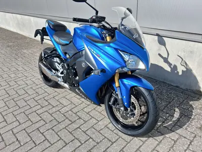 SUZUKI GSX-S 1000 F ABS – foto 2