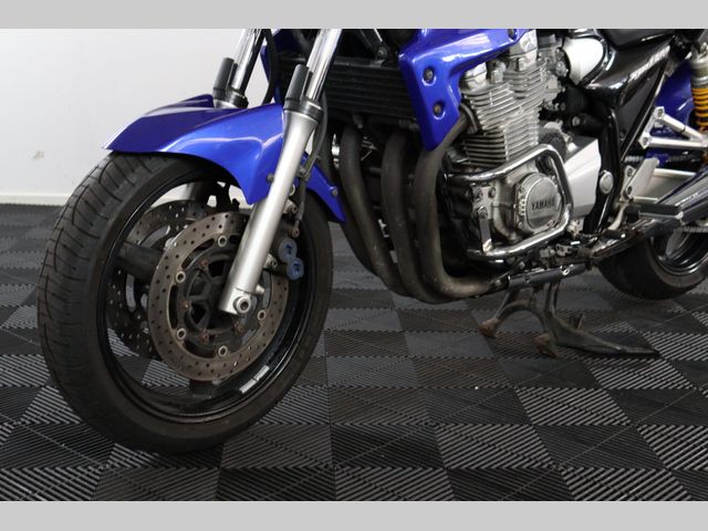 yamaha - xjr-1300-sp