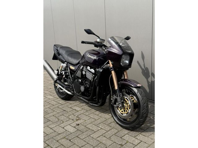 kawasaki - zrx-1100