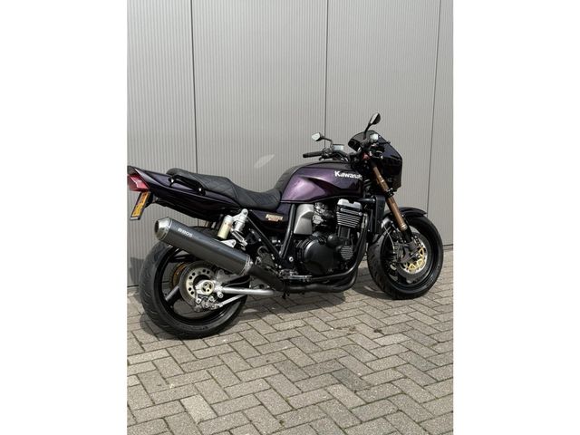 kawasaki - zrx-1100