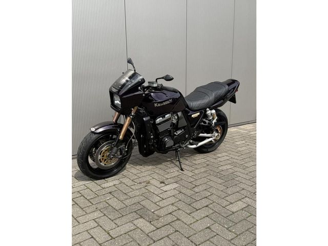 kawasaki - zrx-1100