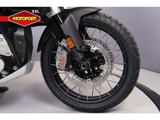 bmw - r-1300-gs-adventure
