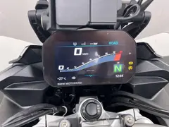 BMW F 900 XR Triple Black, Full Option, Zijkoffers (soft) 2024 occasion – foto 9 van 18