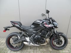 KAWASAKI Z650
