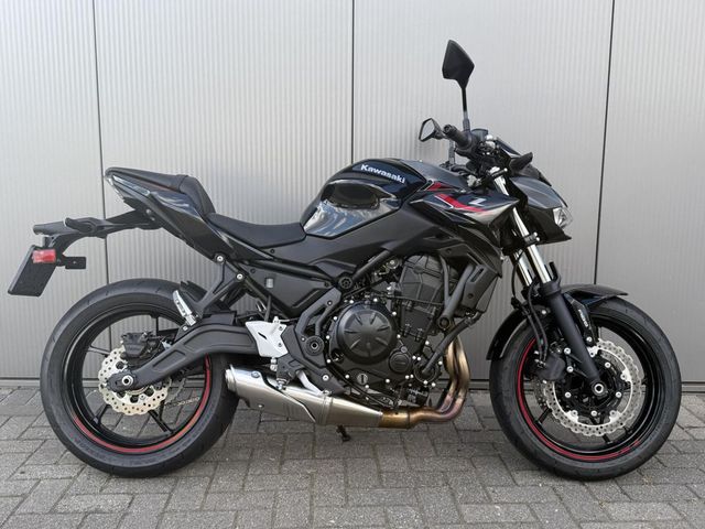 kawasaki - z650