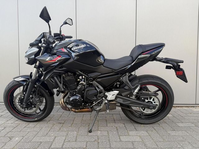 kawasaki - z650