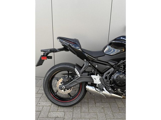 kawasaki - z650