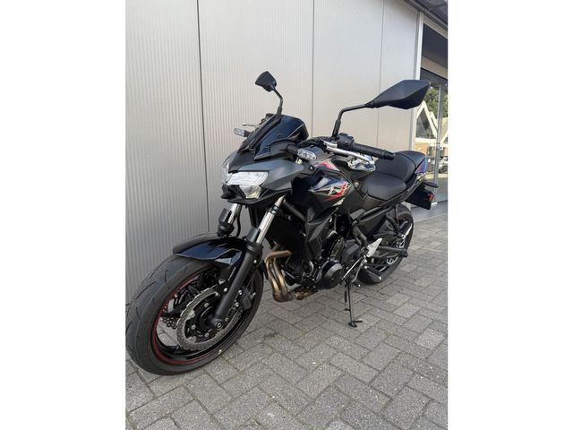 kawasaki - z650