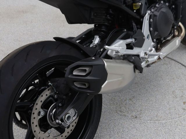 bmw - f-900-r