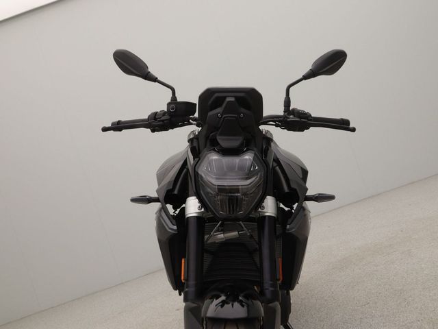 bmw - f-900-r