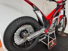 Gasgas TXT Racing 300 2024 nieuw – foto 8 van 11