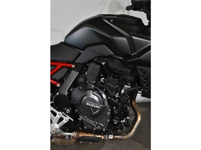 suzuki - gsx-8s