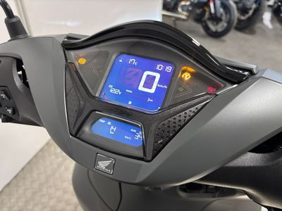 HONDA SH 350I – foto 4
